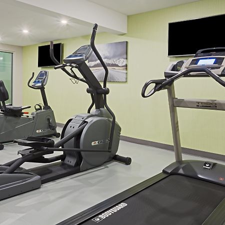 Holiday Inn Express Hotel & Suites Uptown Fredericton By Ihg Exteriör bild